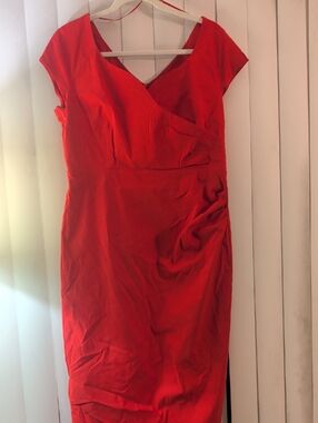 Viva Las Vegas! XL Women's Red V-Neck Wiggle Sheath Dress
